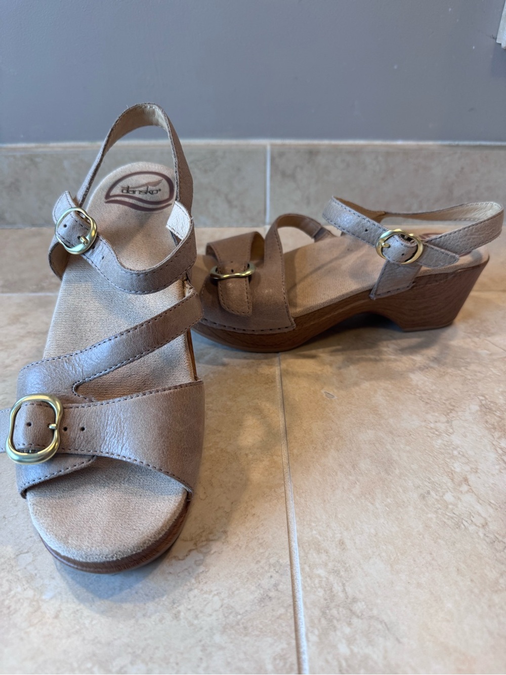 Dansko Women's Taupe Leather Wedge Sandals with Gold Buckles Size 37